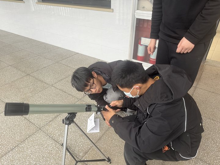【基地建设】格物致知，融汇万象：用物理之眼，看世界之美——天平中学物理跨学科实践展示